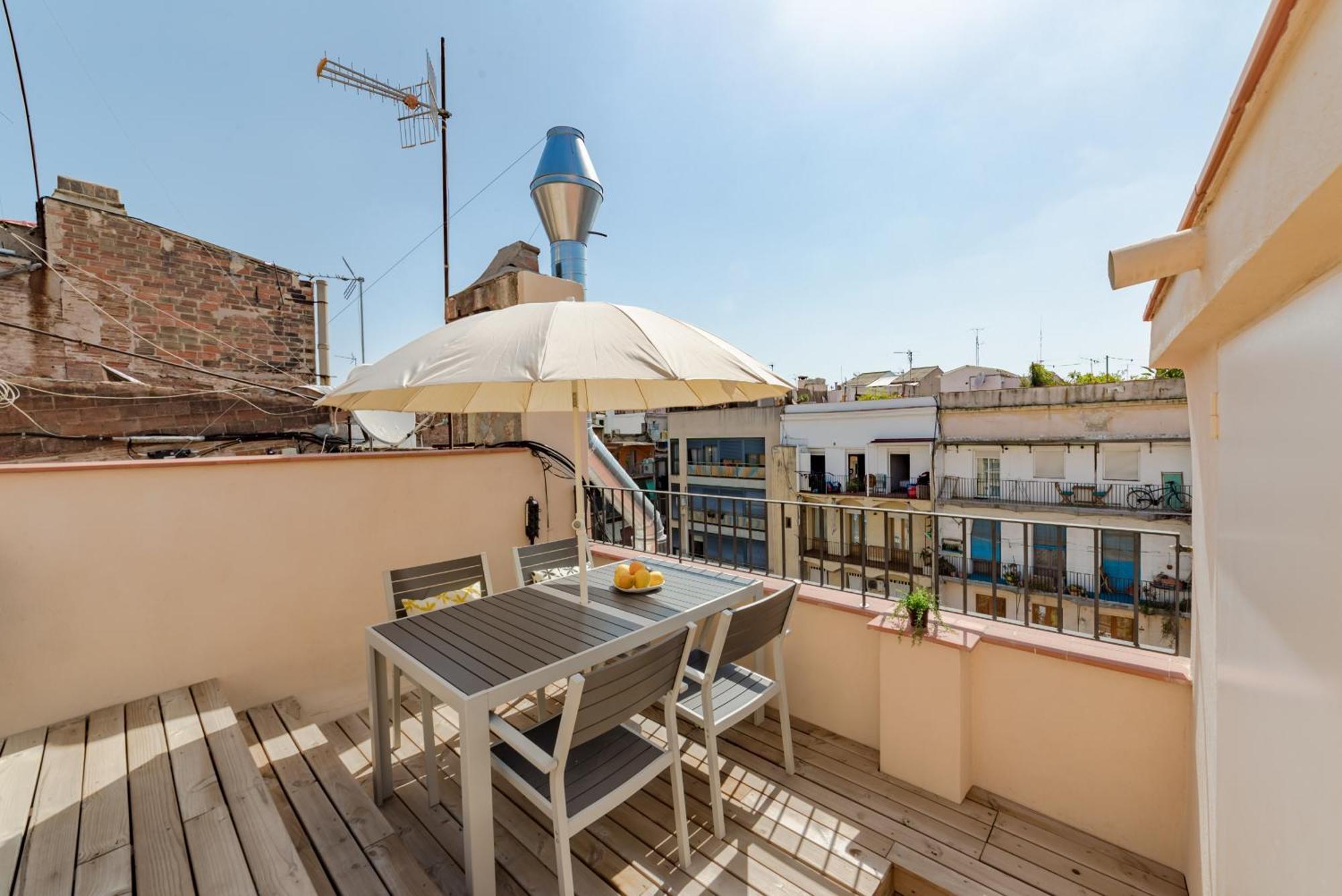 Sant Pau Ramblas Apartments Serennia Barcelona Bagian luar foto
